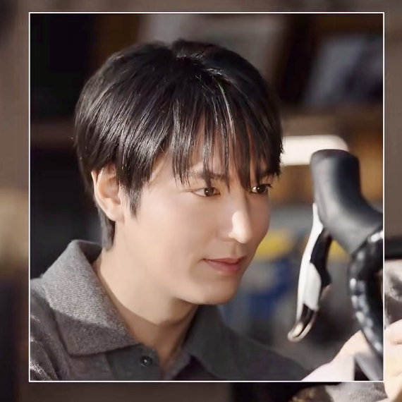 이민호의 최신 사진