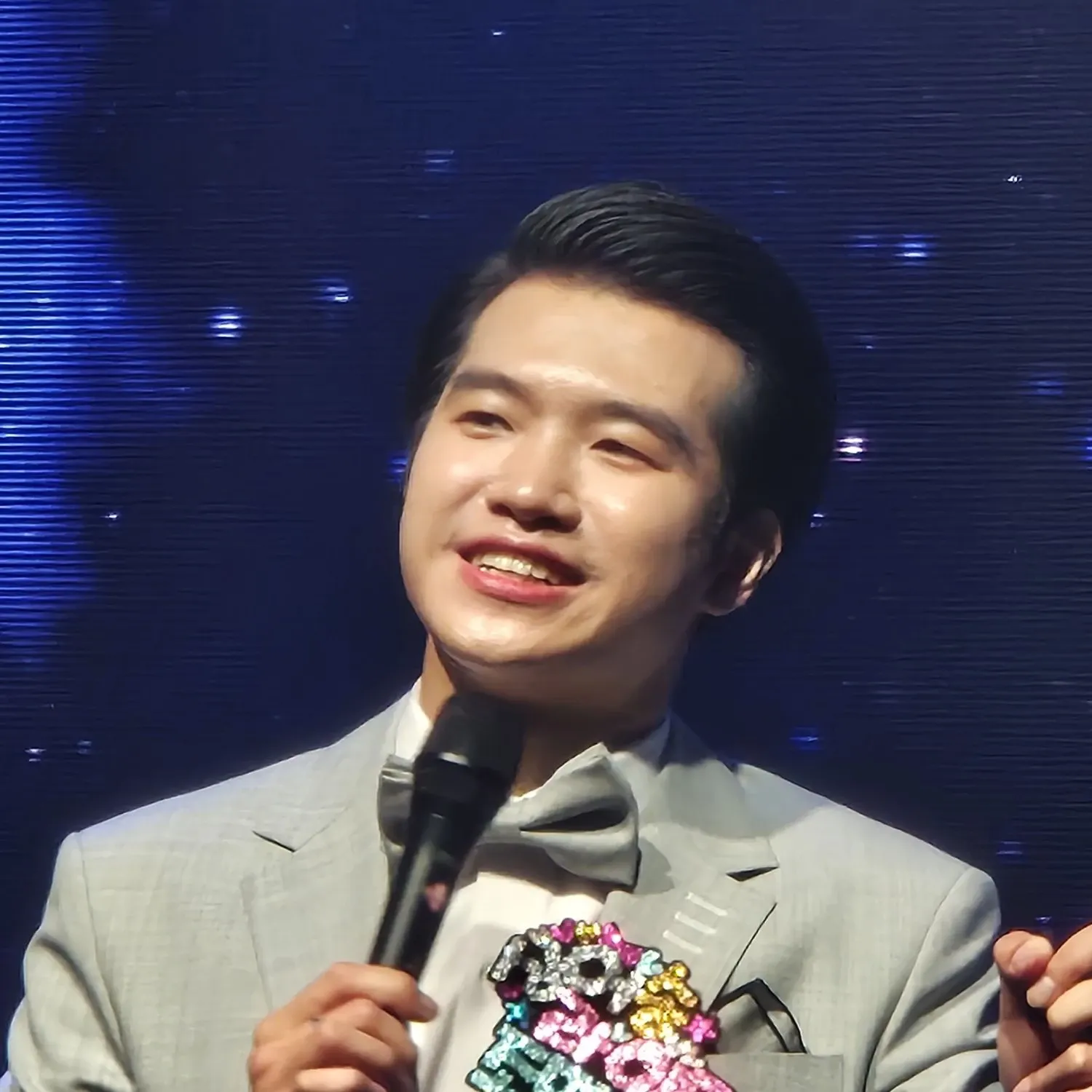 A moment captured by a fan of Jo Myungsup