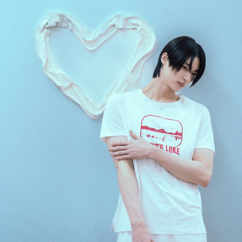 Behind-the-scenes cut of Byeon Wooseok