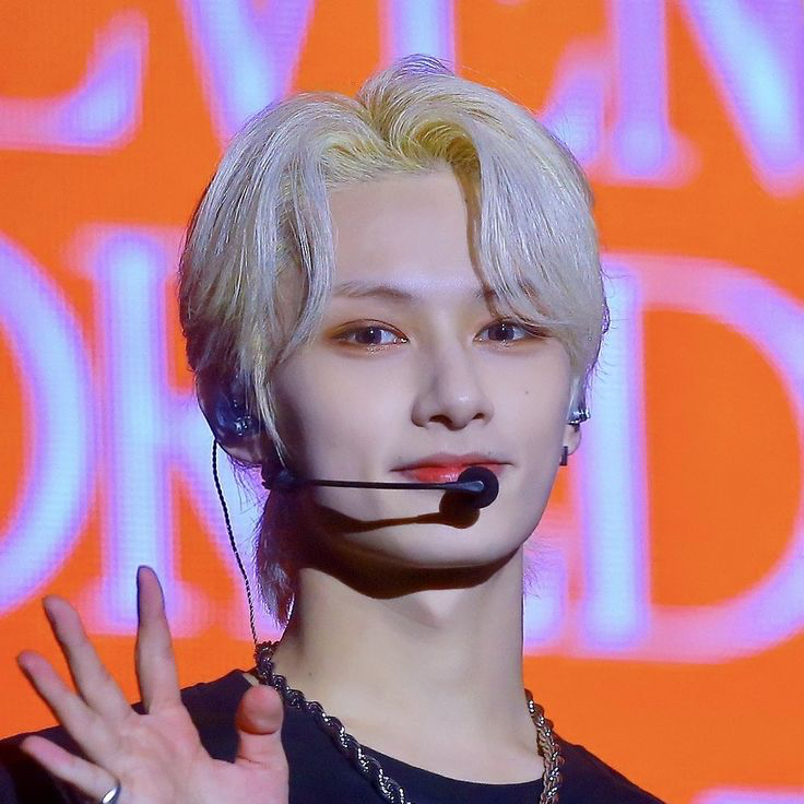 Cuplikan di balik layar dari Wen Junhui