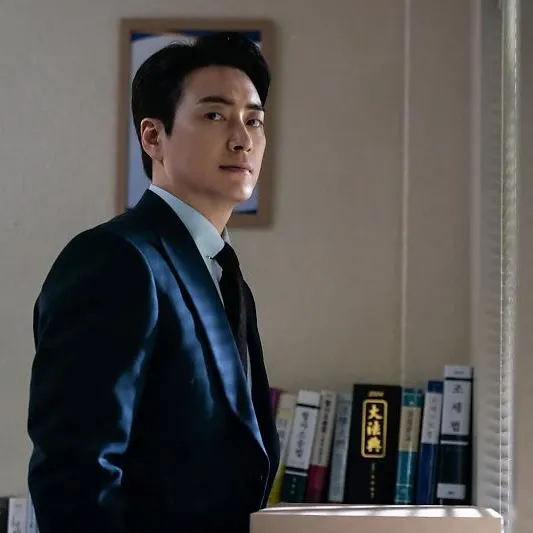 Recent activity shot of Lee Joonhyuk