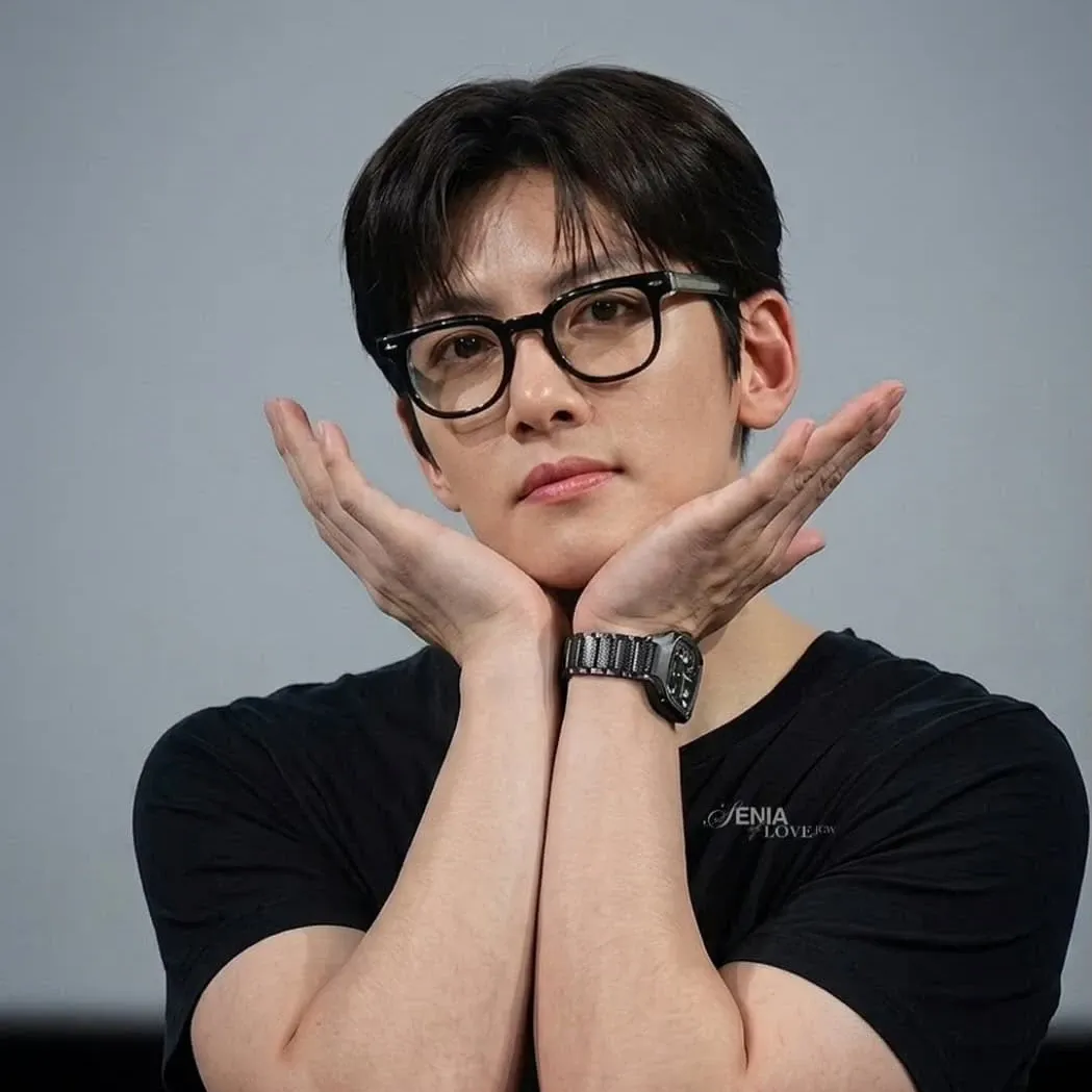 Latest photo of Ji Changwook