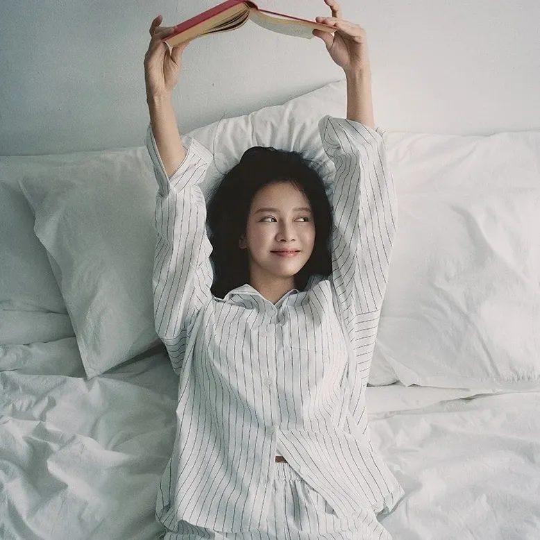 Momen yang diabadikan oleh penggemar Song Jihyo