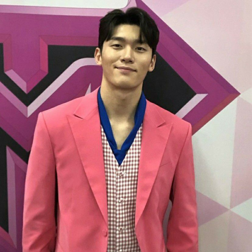 Recent activity shot of Jeon Jonghyeok