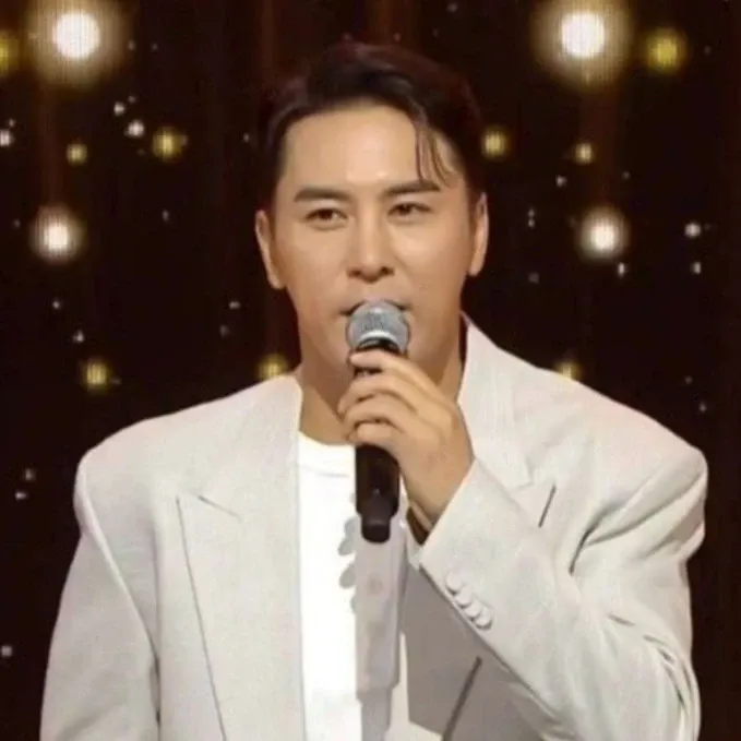 Latest photo of Jang Minho