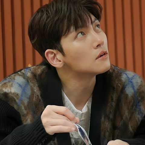 지창욱의 비하인드 컷