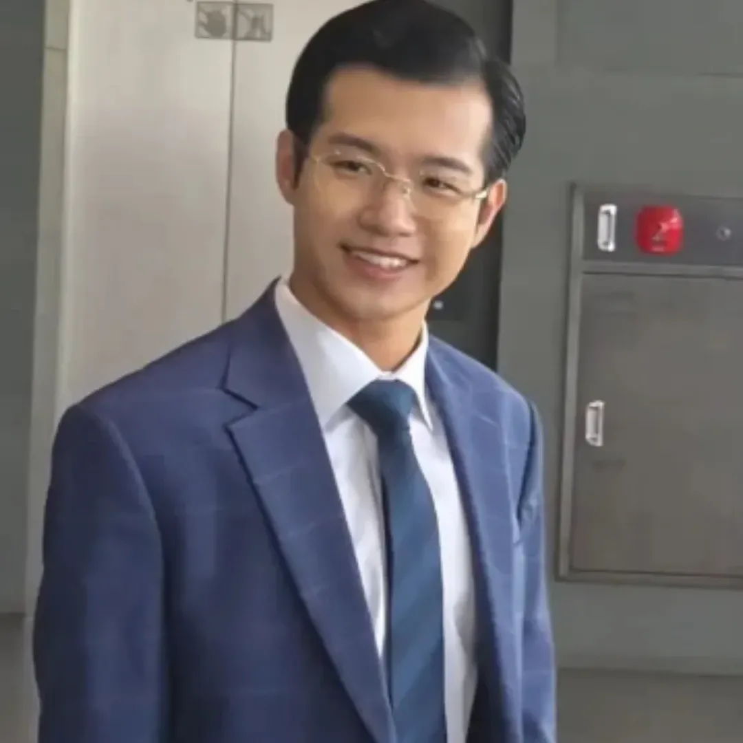 조명섭의 최신 사진