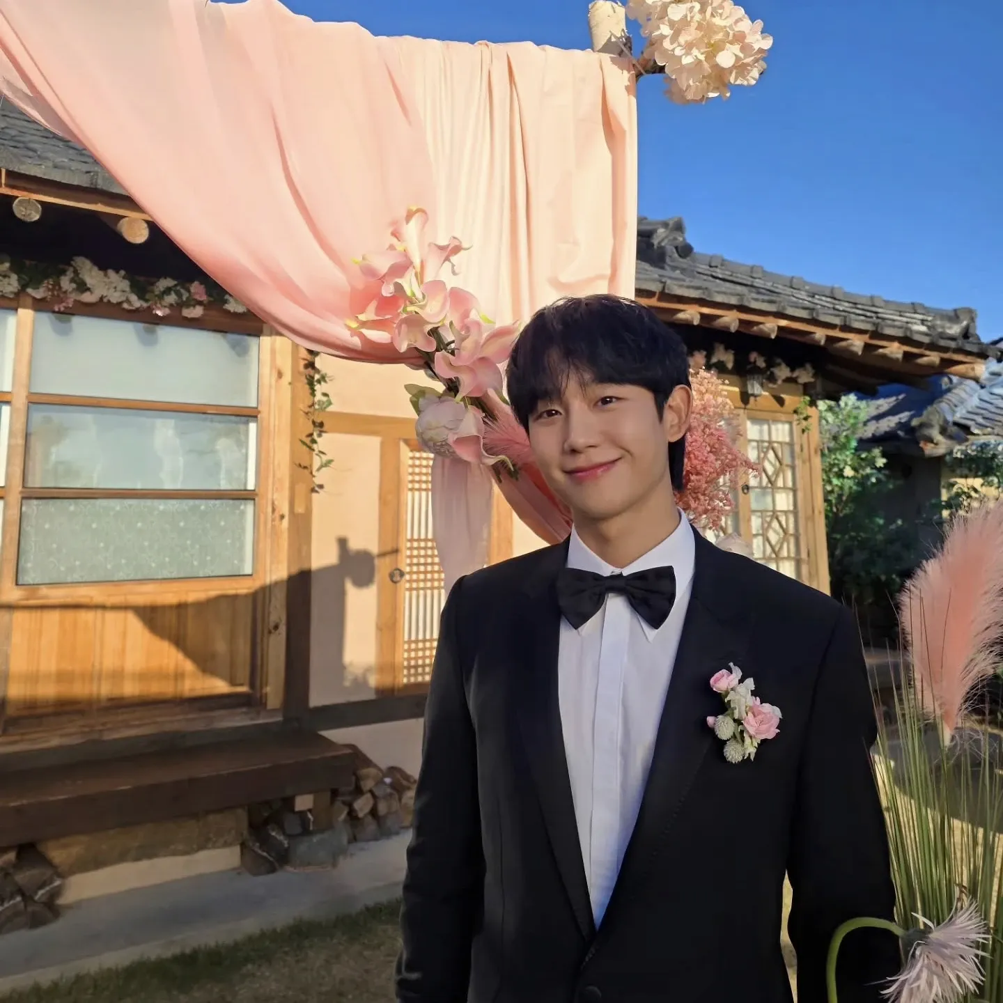 정해인 최근 활동샷