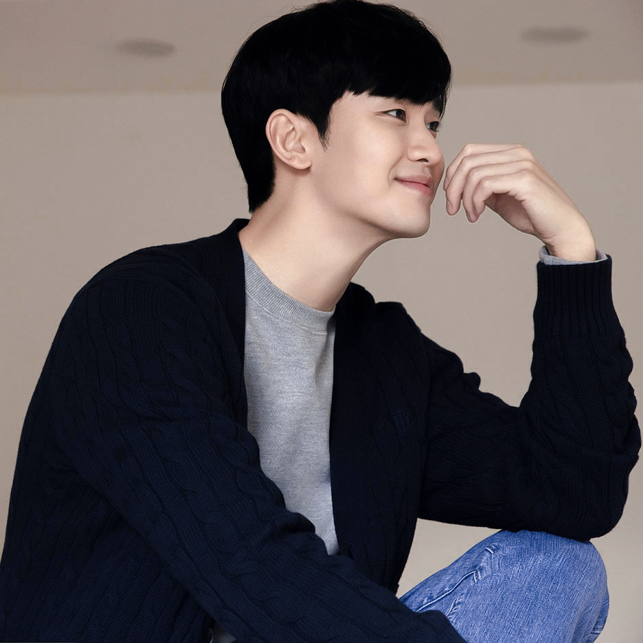 Recent activity shot of Kim Soohyun