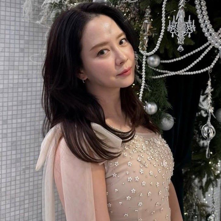 Foto kegiatan terbaru dari Song Jihyo