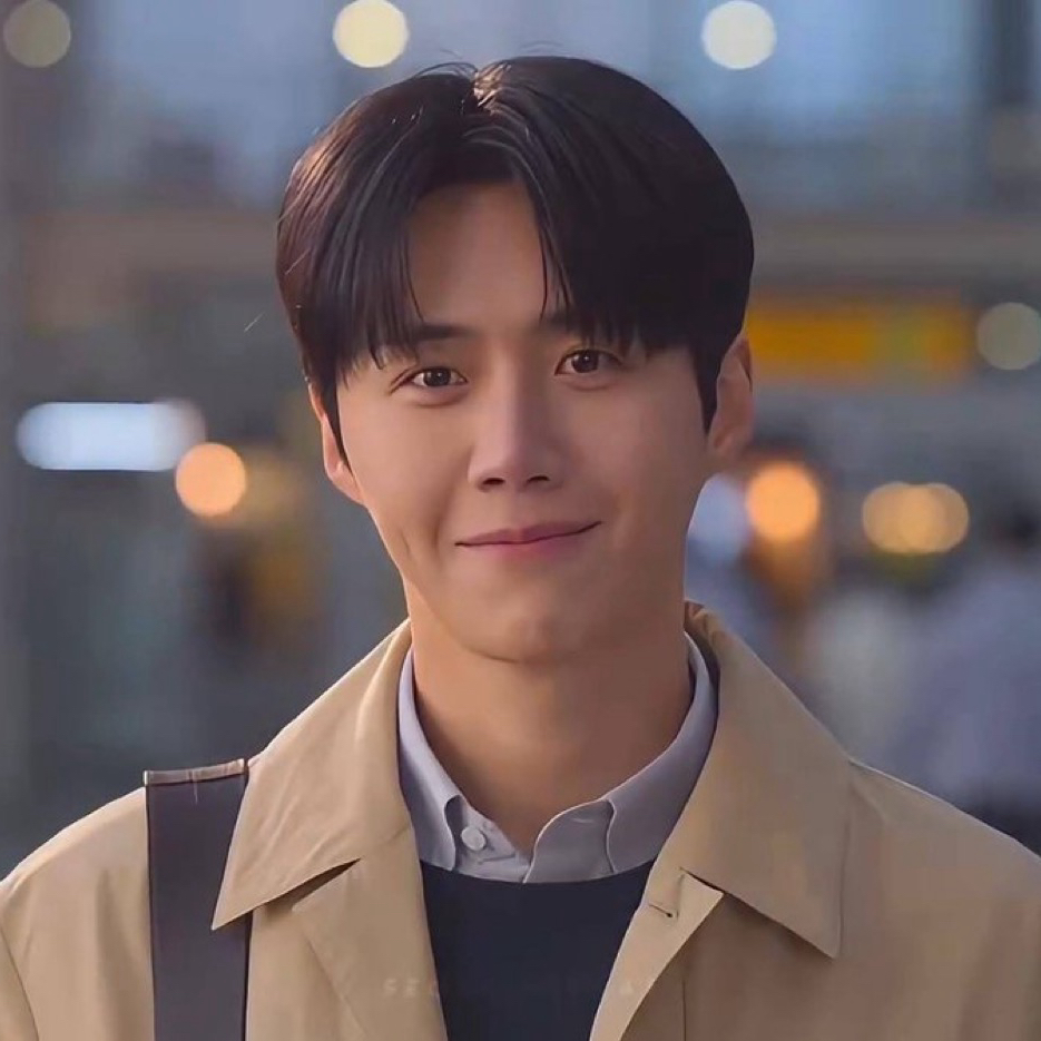 Recent activity shot of Kim Seonho