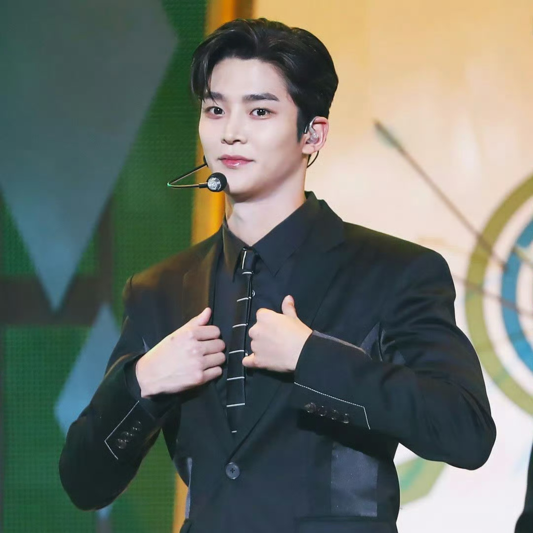 로운 팬이 찍은 순간