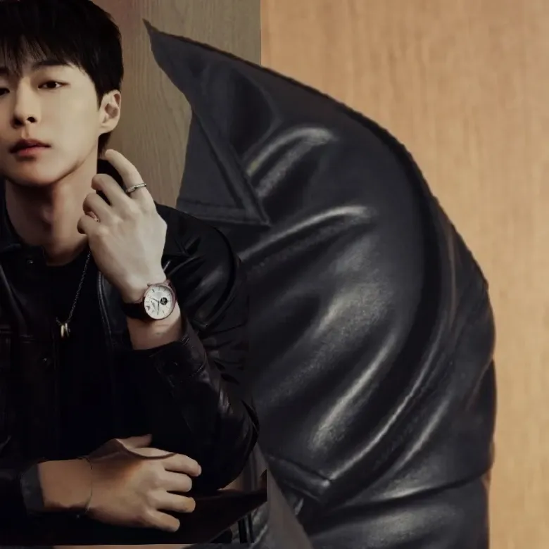 A moment captured by a fan of Bae Inhyuk