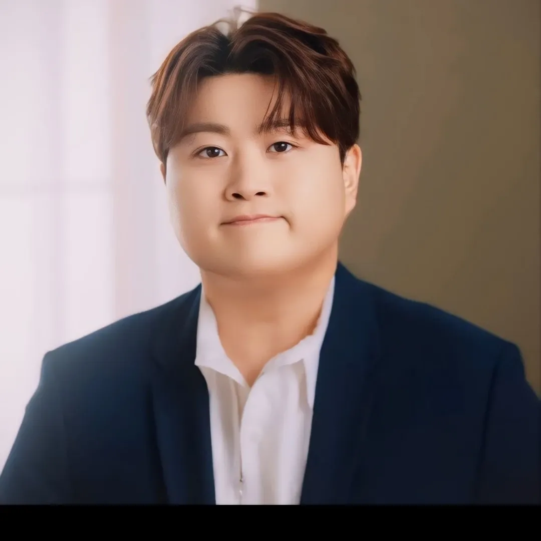 Behind-the-scenes cut of Kim Hojoong