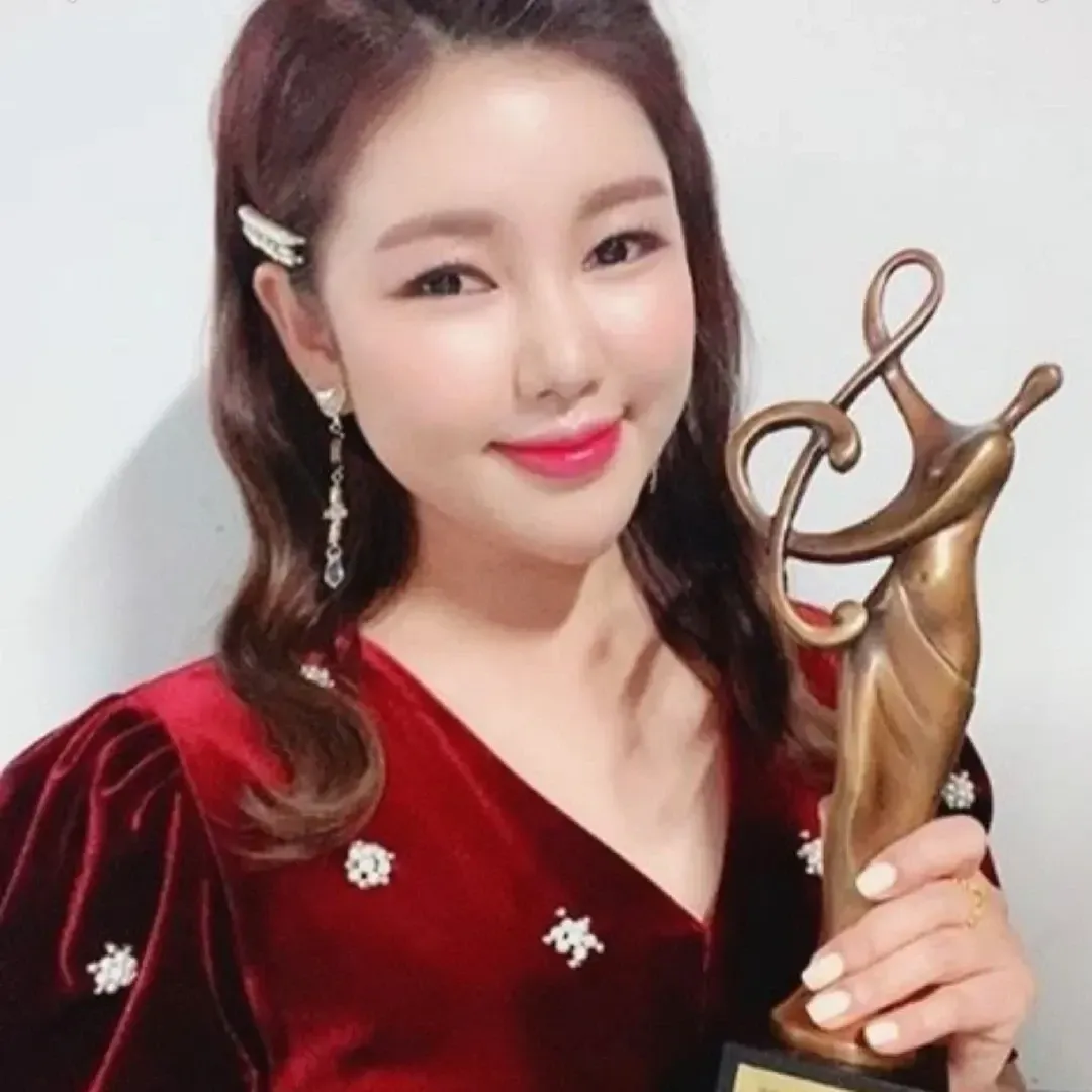 宋歌人的近期活动照