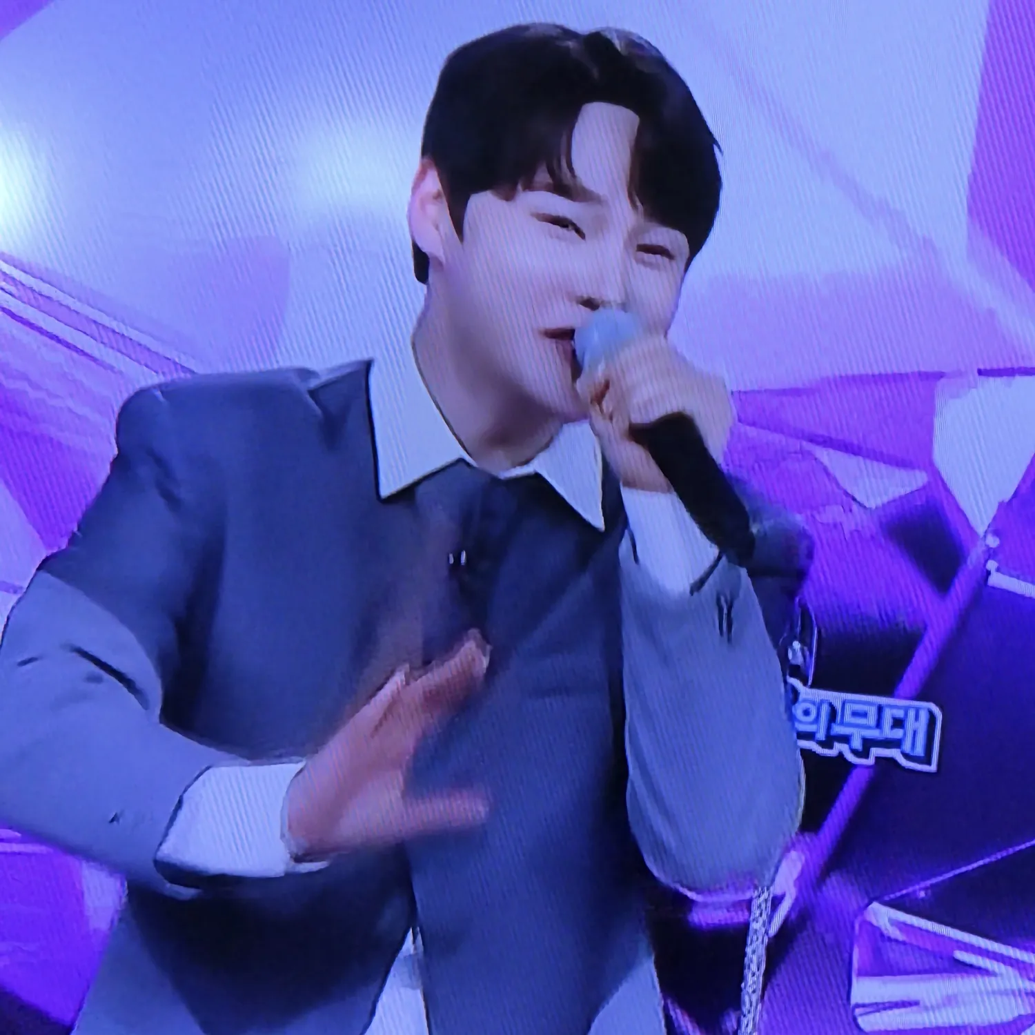 박서진의 비하인드 컷