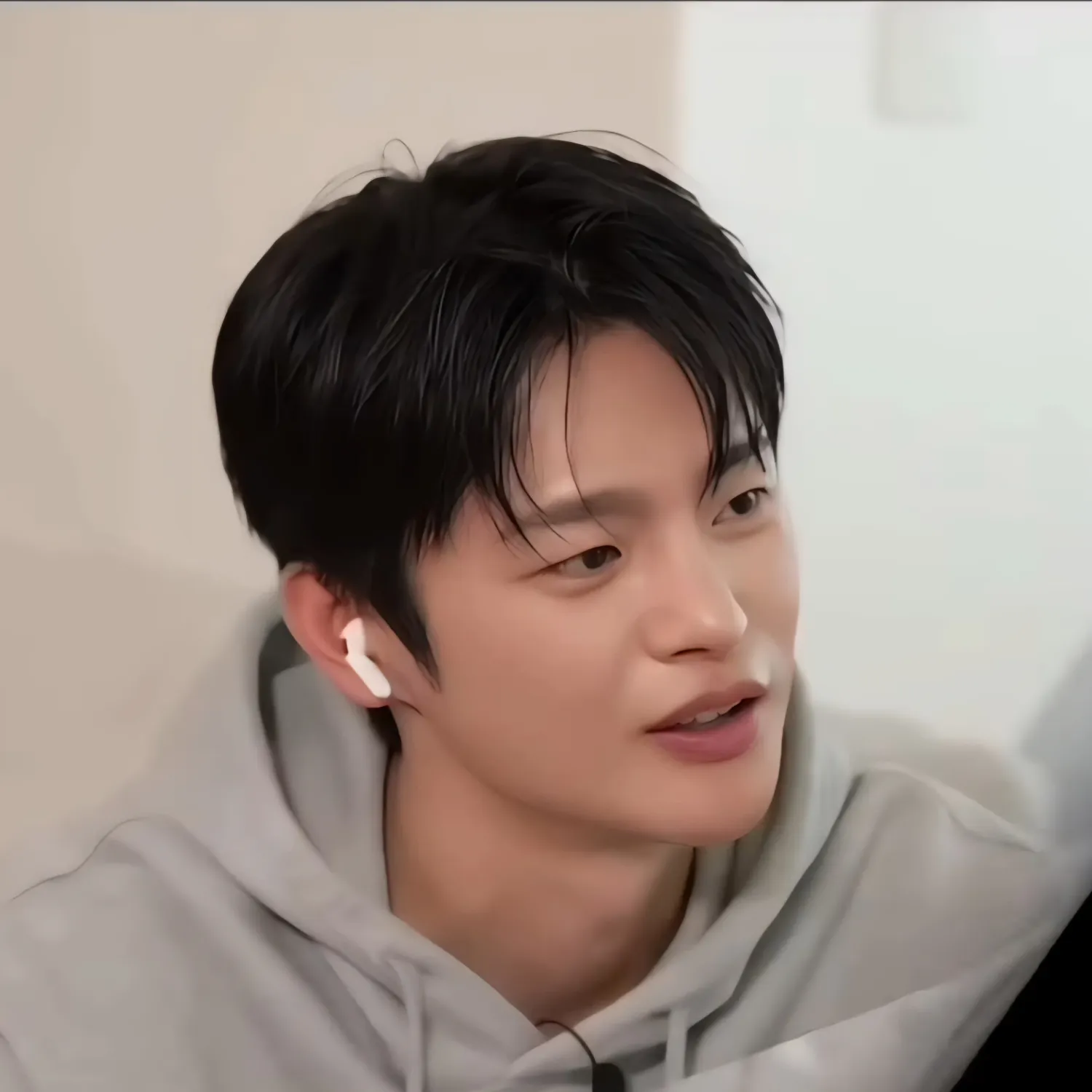 Latest photo of Seo Inguk