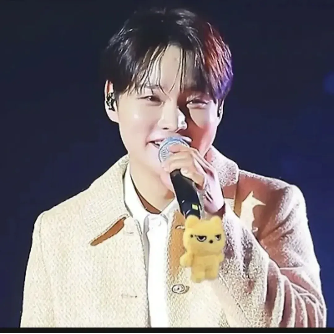 박서진의 비하인드 컷