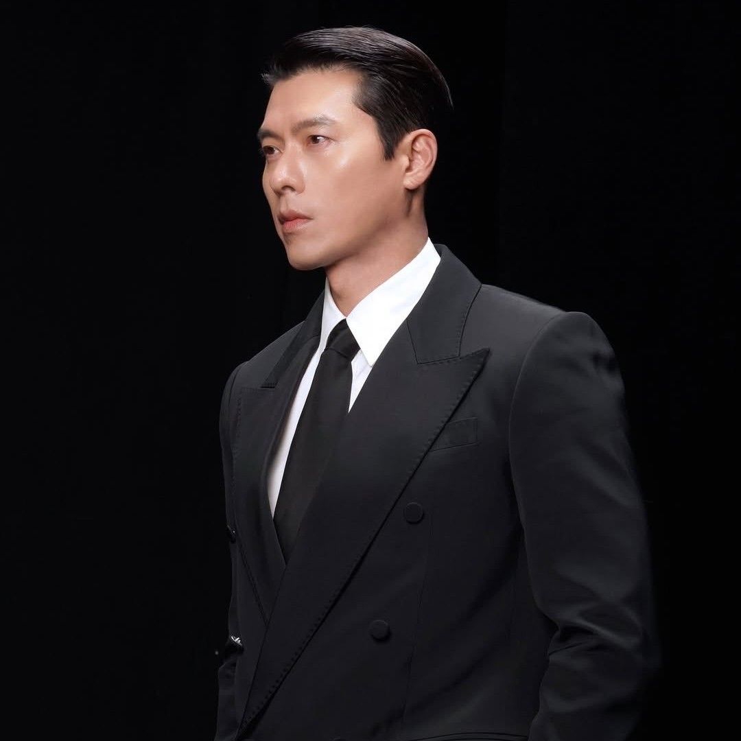 粉丝拍下的玄彬瞬间