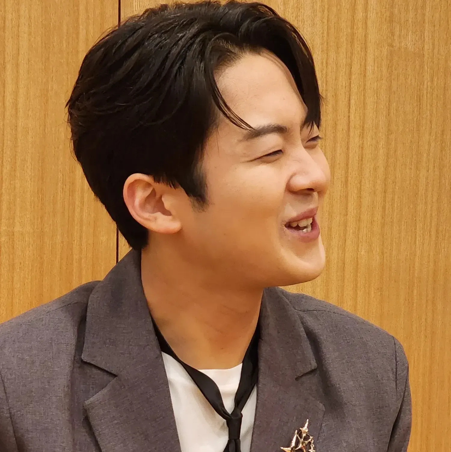 Behind-the-scenes cut of Park Minsu