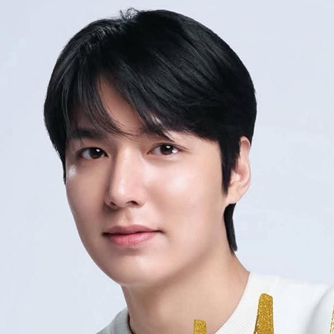 Recent activity shot of Lee Minho