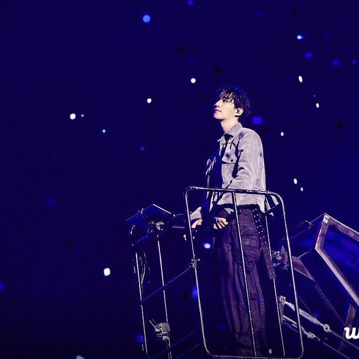 イ・ジュノの最近の活動ショット