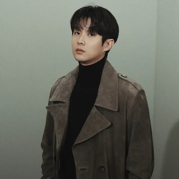 Behind-the-scenes cut of Choi Wooshik