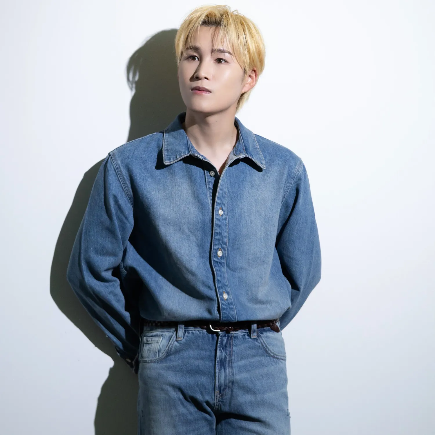 김희재의 비하인드 컷