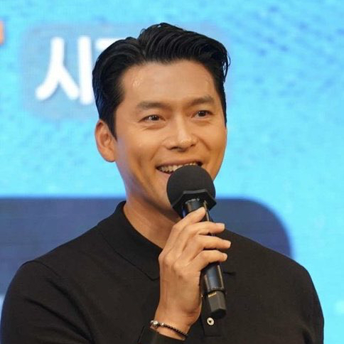 Foto kegiatan terbaru dari Hyun Bin