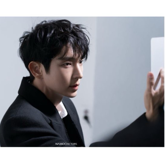 Latest photo of Lee Joongi