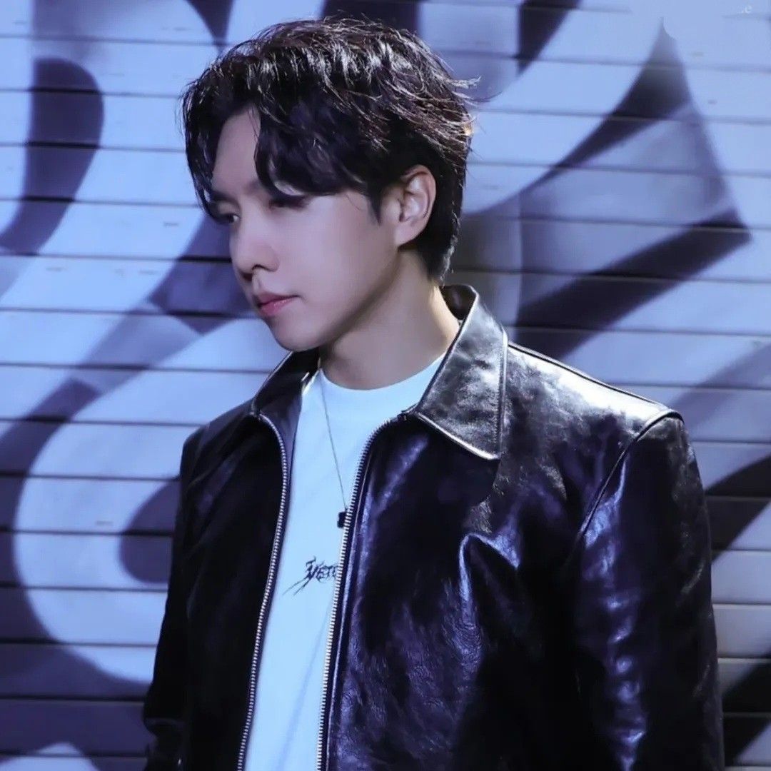 Cuplikan di balik layar dari Lee Seunggi