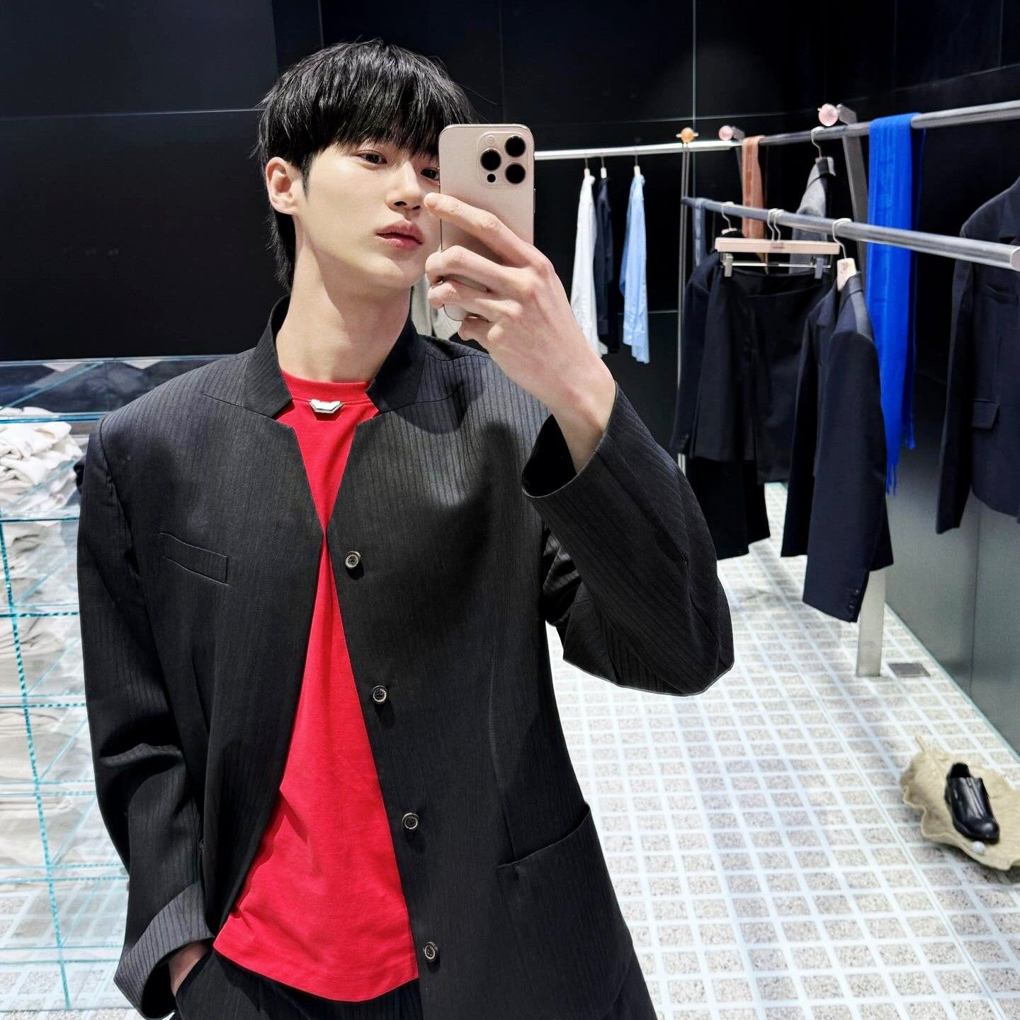 Recent activity shot of Byeon Wooseok