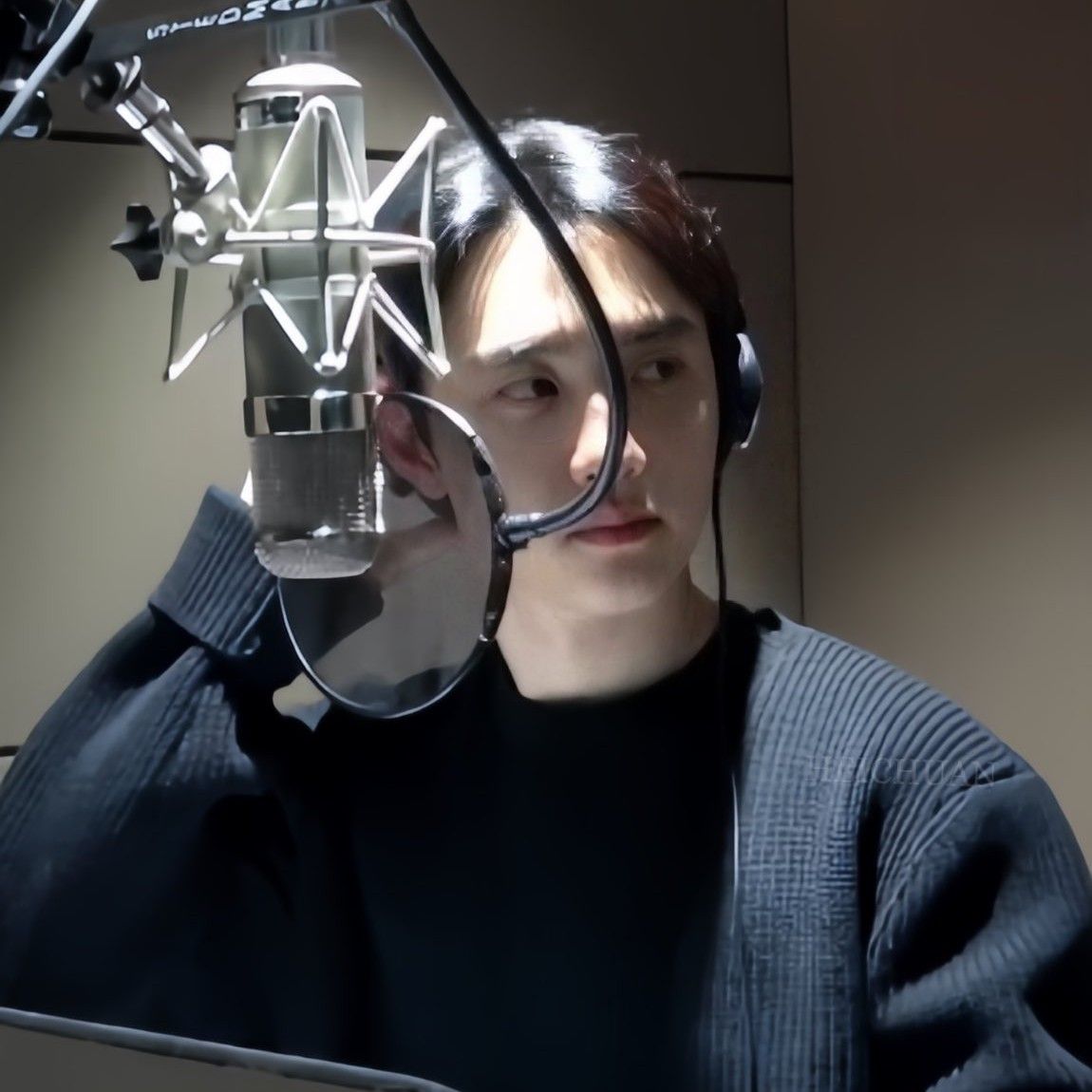 粉丝拍下的都暻秀 (D.O.)瞬间