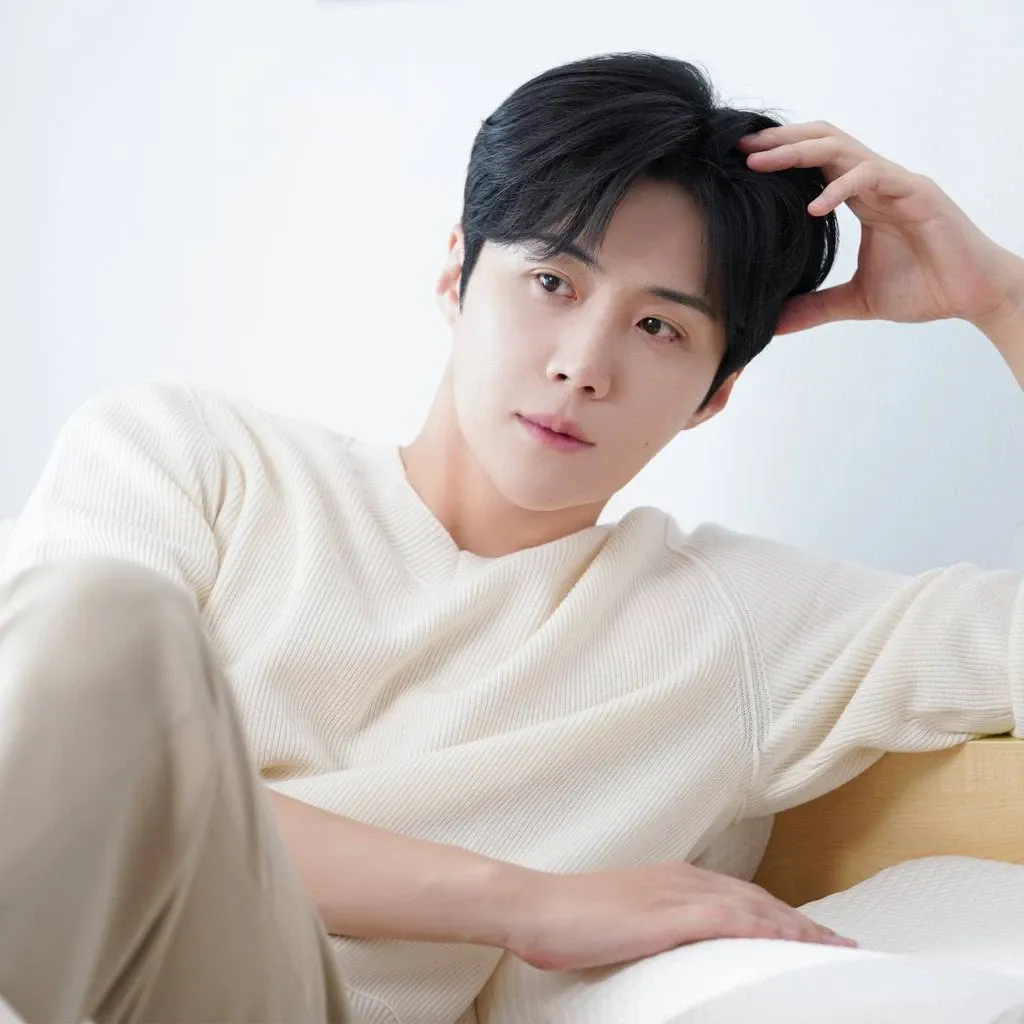 Foto terbaru dari Kim Seonho