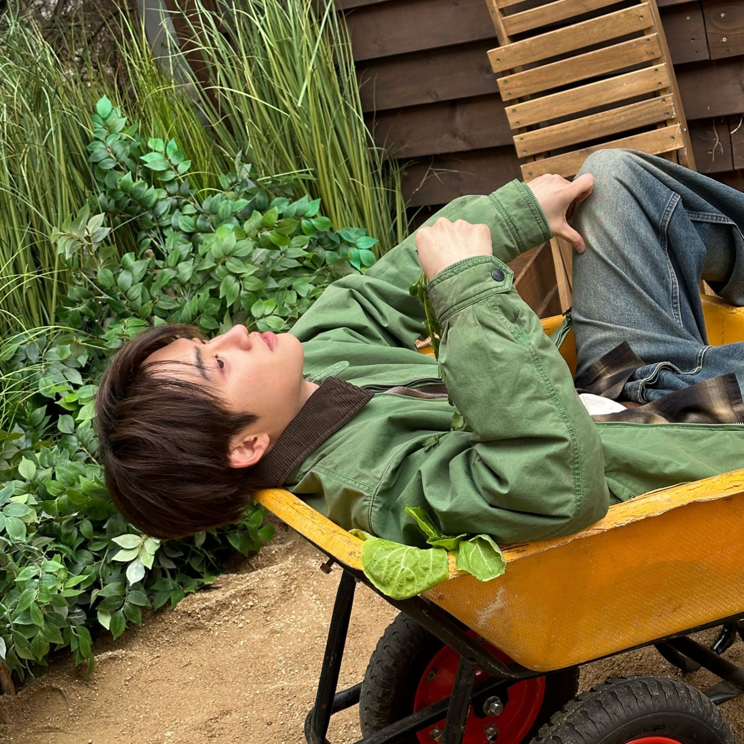 Momen yang diabadikan oleh penggemar Doh Kyungsoo (D.O.)