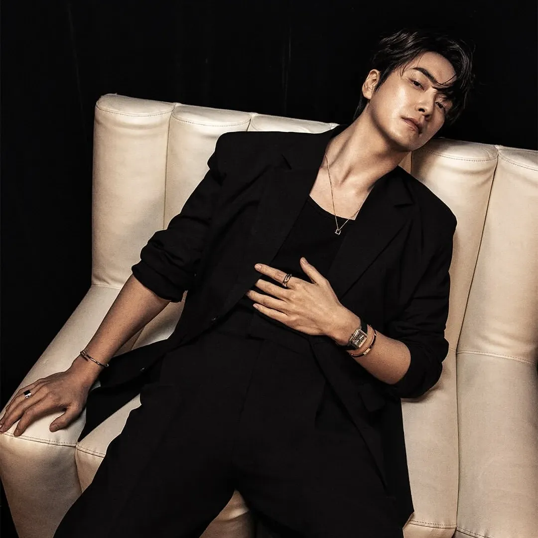 Latest photo of Lee Joonhyuk
