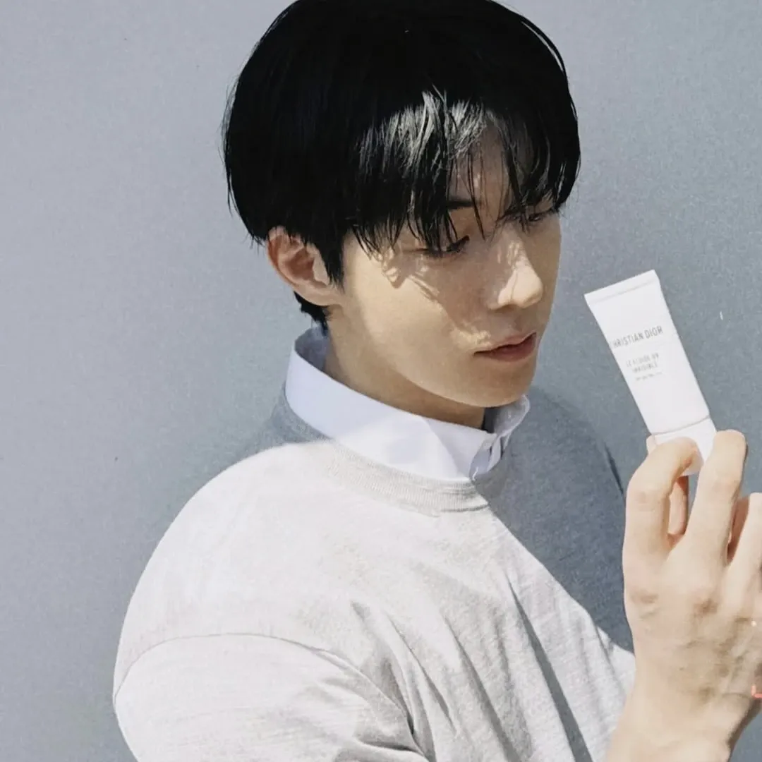 Behind-the-scenes cut of Nam Joohyuk