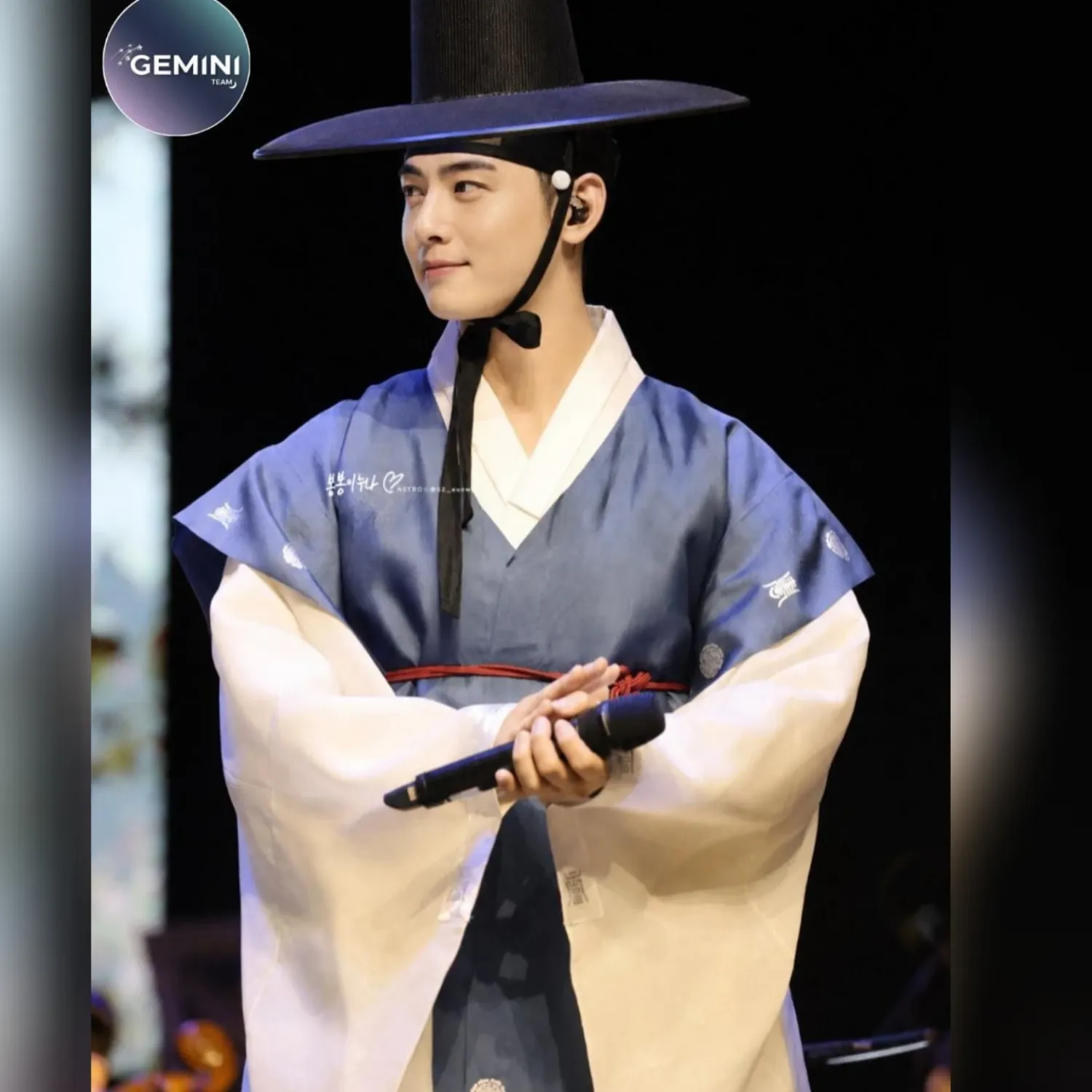 Latest photo of Cha Eunwoo
