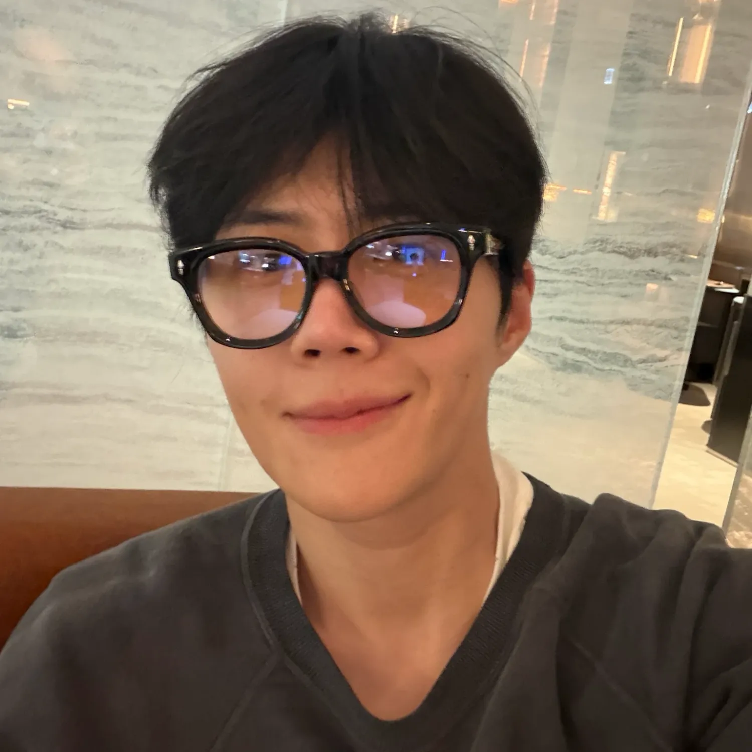 A moment captured by a fan of Kim Seonho