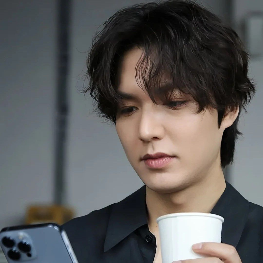 Latest photo of Lee Minho