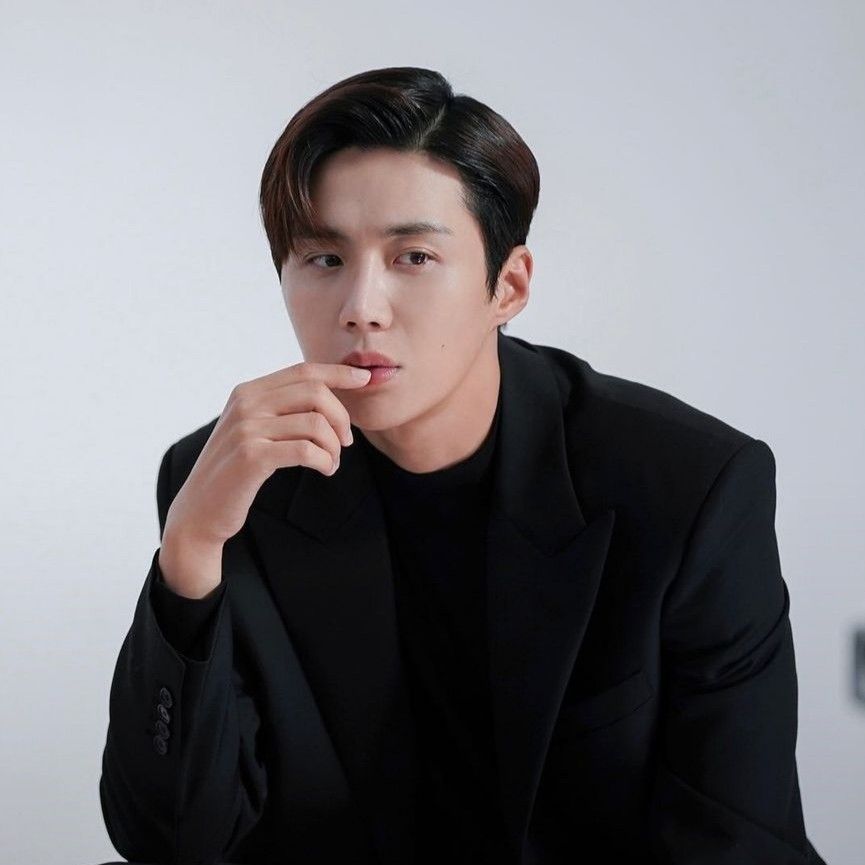 김선호의 최신 사진