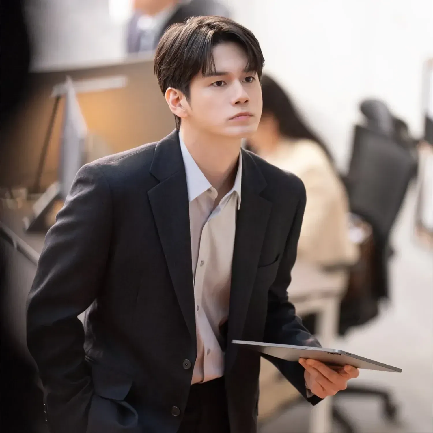 Recent activity shot of Ong Seongwu