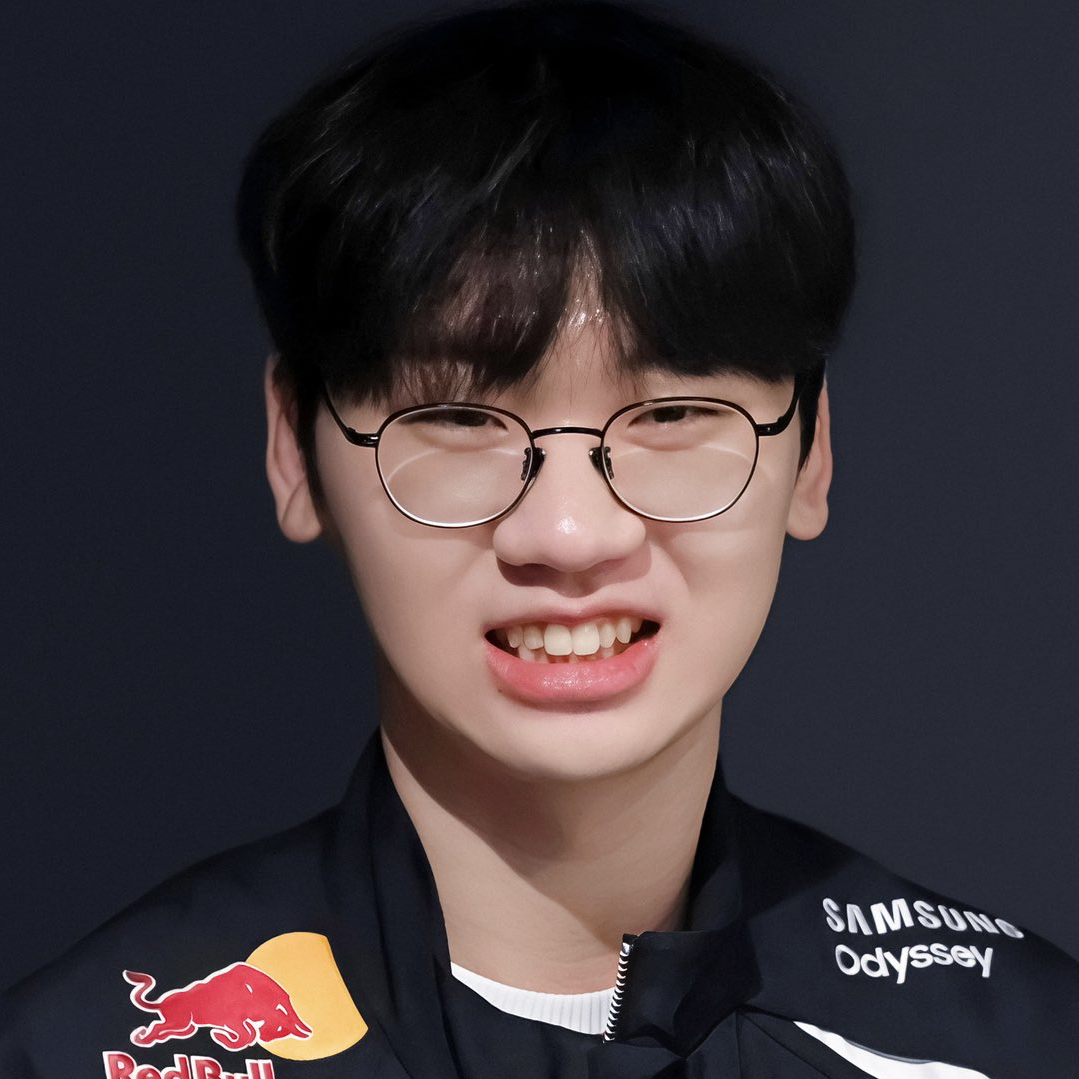 A moment captured by a fan of Doran