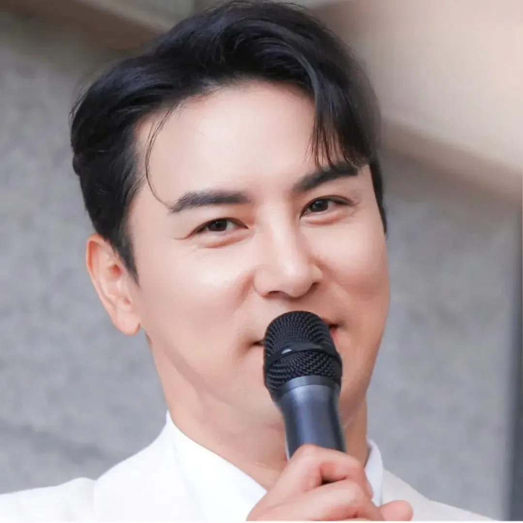 Foto kegiatan terbaru dari Jang Minho