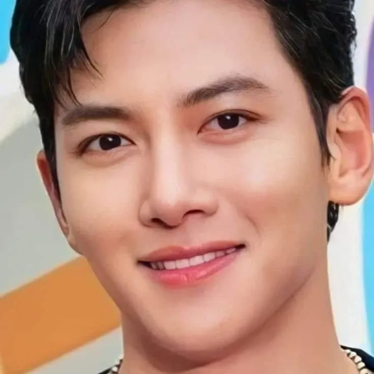 지창욱의 최신 사진