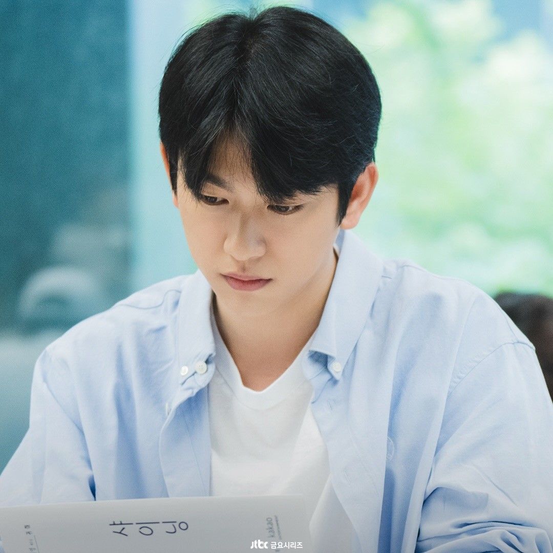 粉絲拍下的朴珍榮瞬間