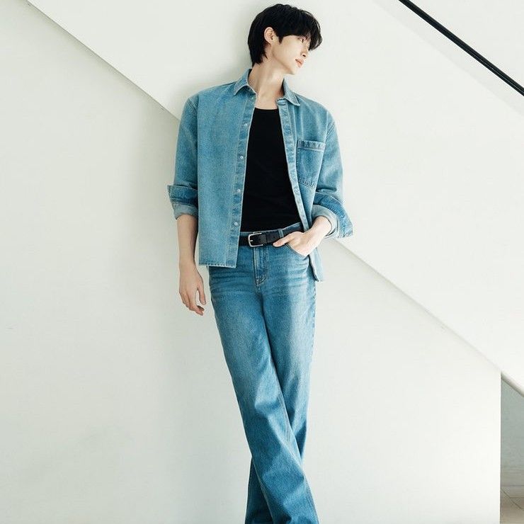 Recent activity shot of Byeon Wooseok