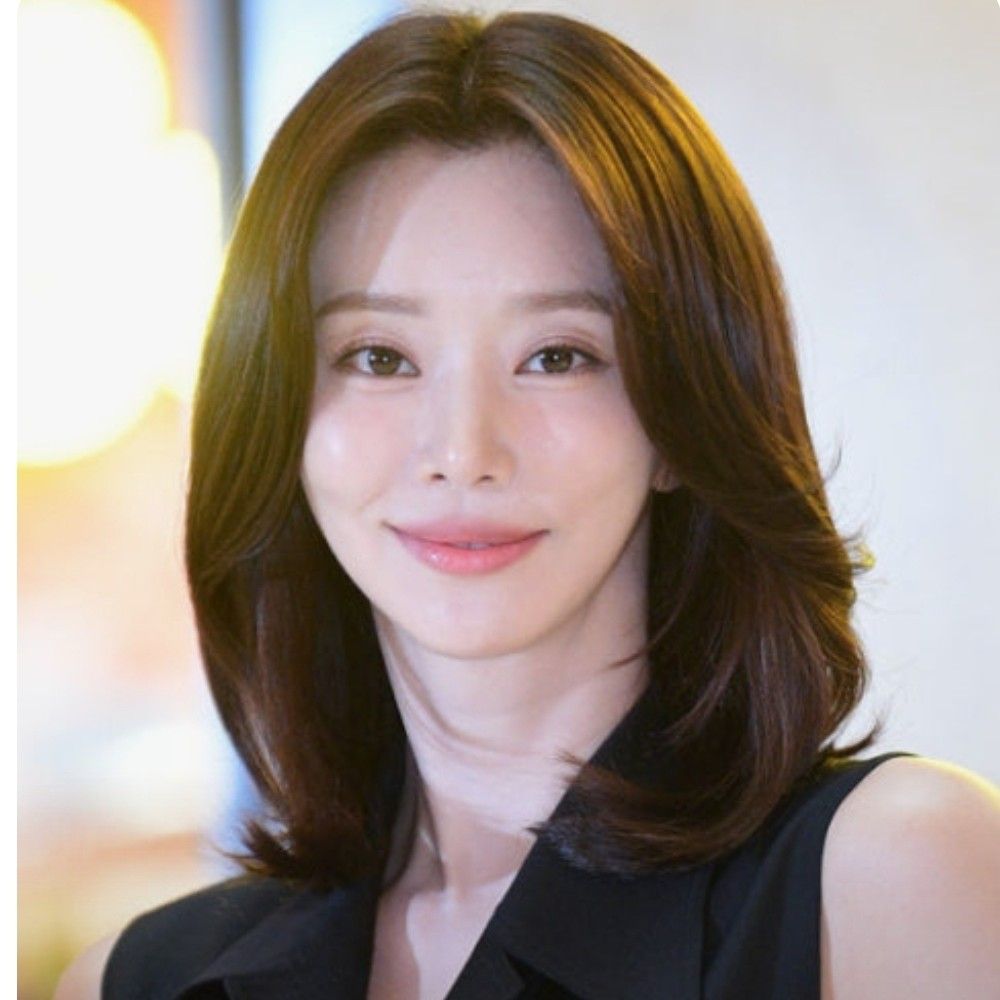 Latest photo of Lee Joobeen