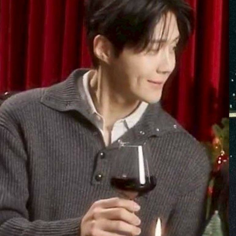 Recent activity shot of Kim Seonho