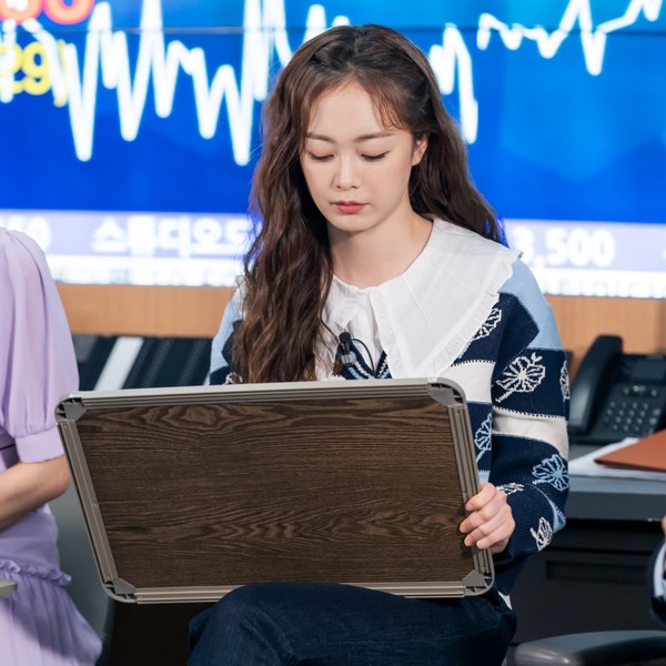 Popular profile image of Jeon Somin selected by vote